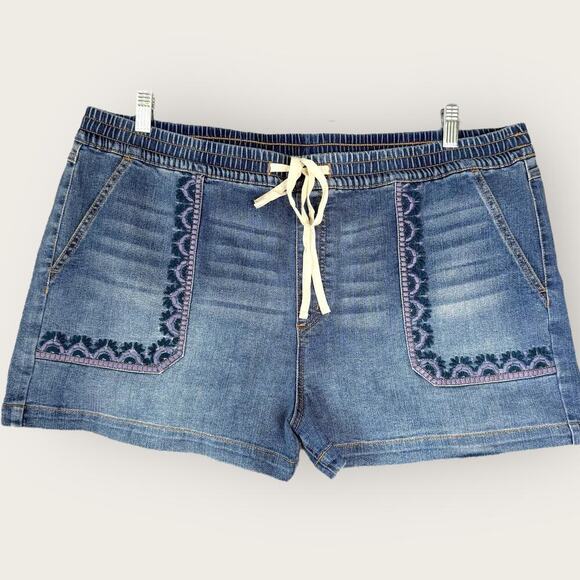 INC International Concepts Denim Embroidered Elastic Waist Blue Jean Shorts XXL - Picture 1 of 13